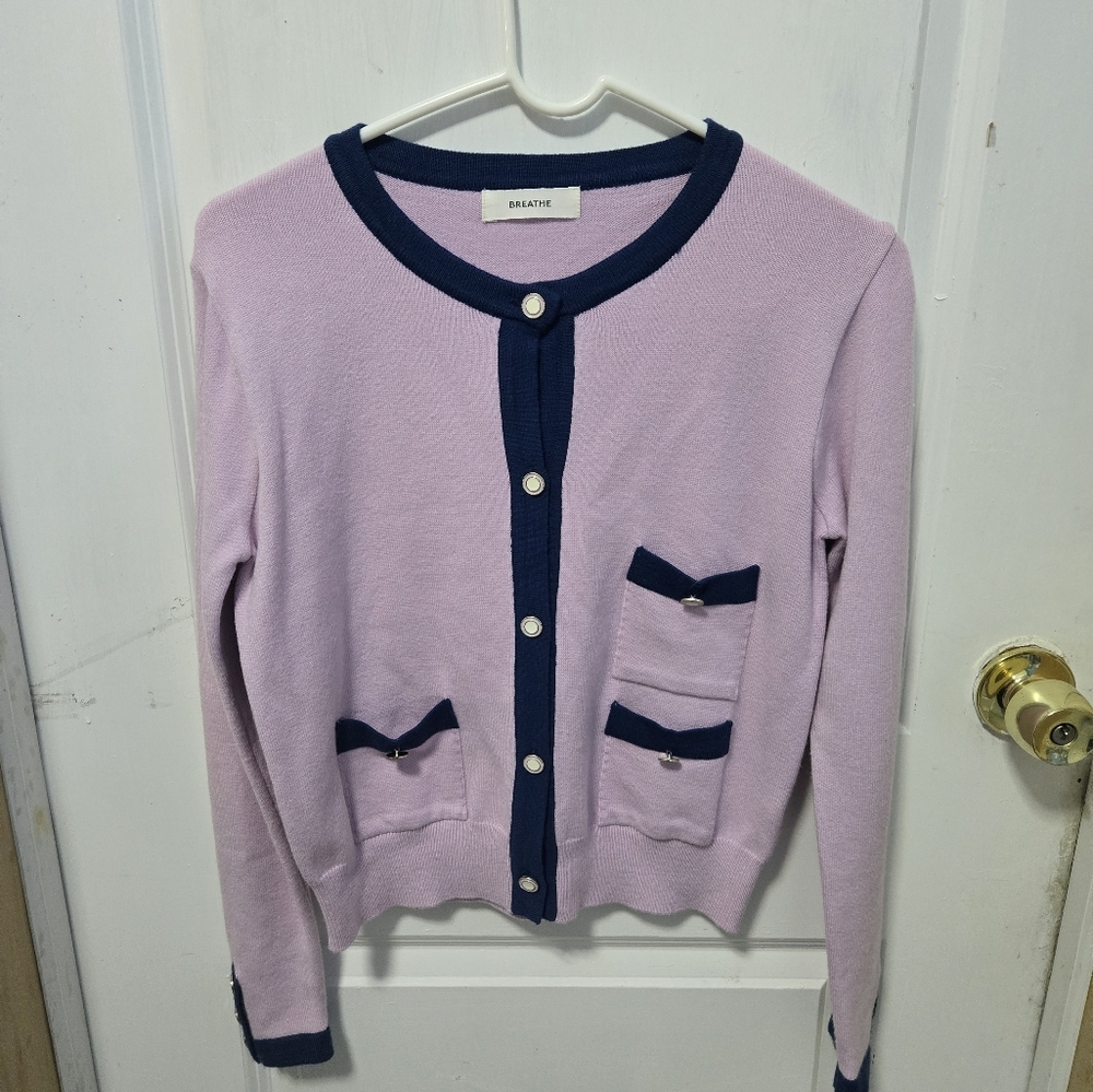 Preppy Lavender with blue lining sweater size small